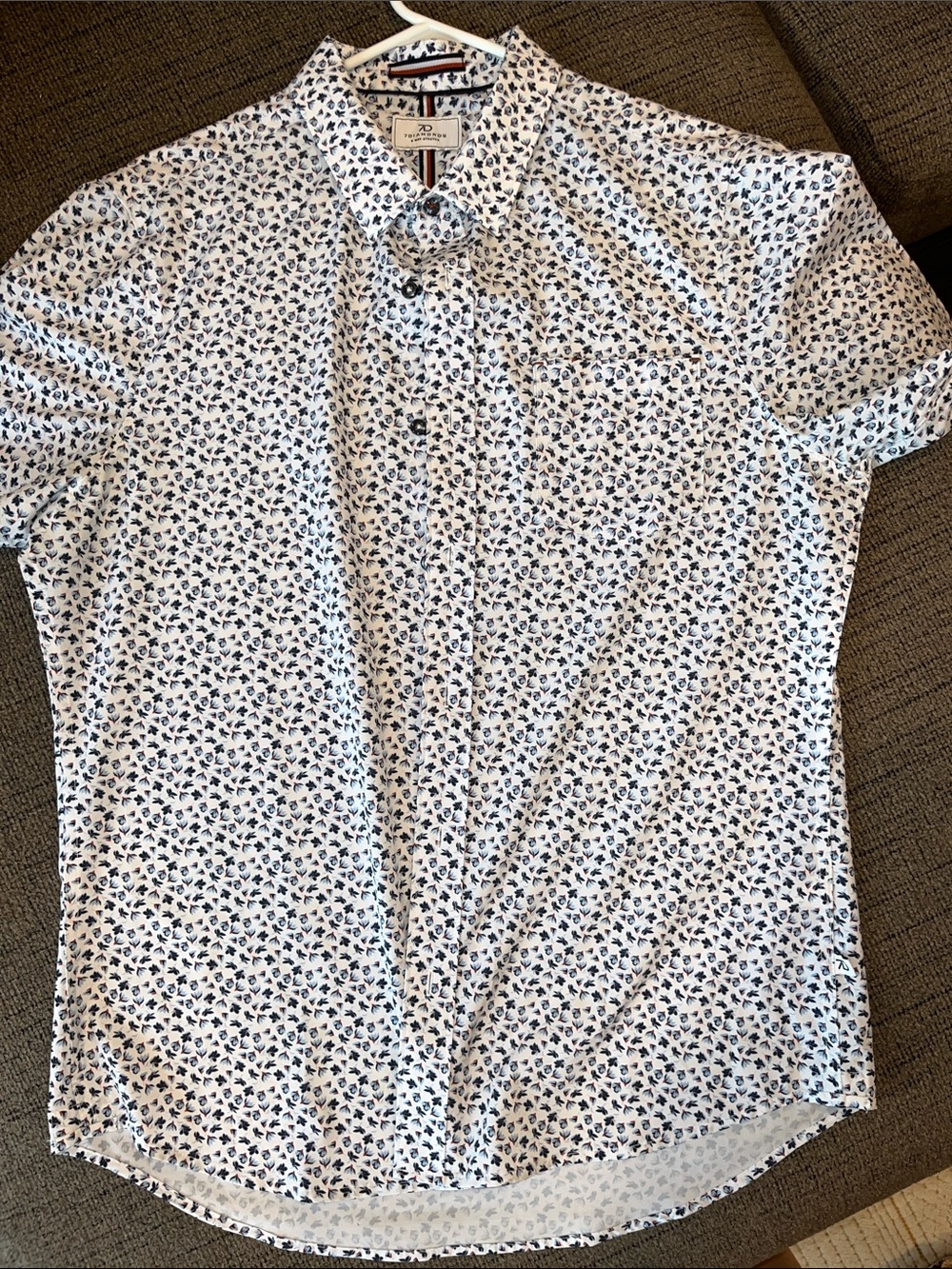 7Diamonds Button Up Shirt